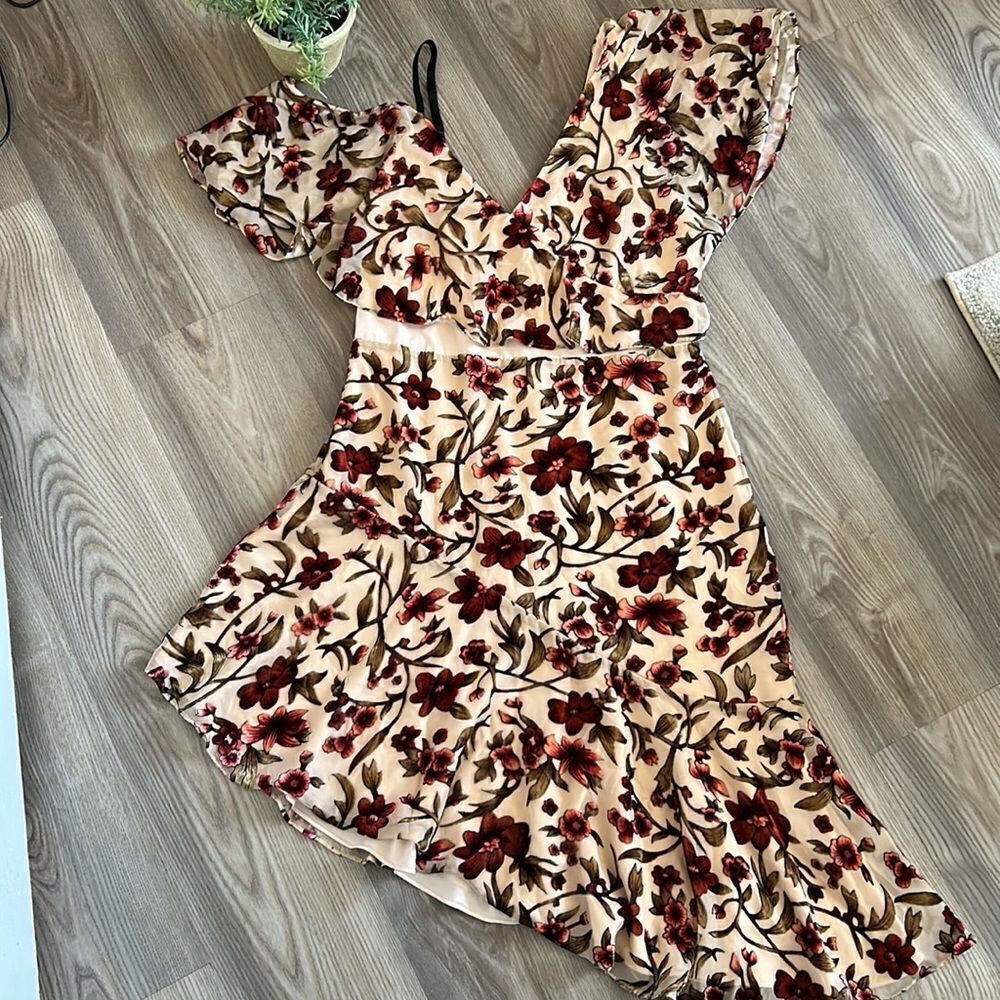 NORDSTROM ALI AND JAY DONT MIND IF I DO FLORAL ASYMMETRICAL DRESS SIZE XL - Picture 7 of 11